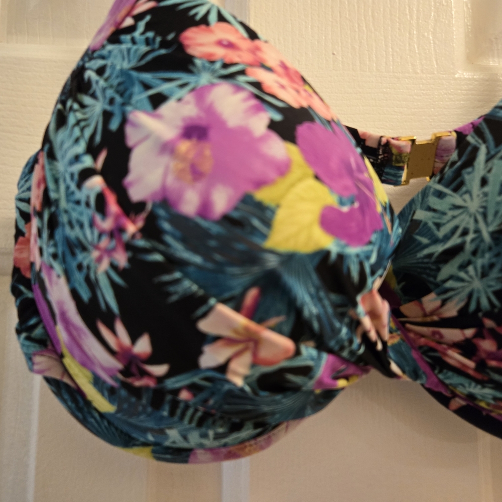 3 PIECE SET  Floral Swim Skirt and Bikini Bottom Set And Top - Picture 9 of 10